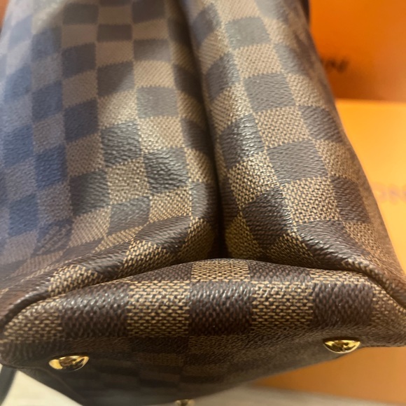 LOUIS VUITTON 
Riverside Damier
Ebene Shoulder Bag Like New  with box dust bag - Picture 12 of 16